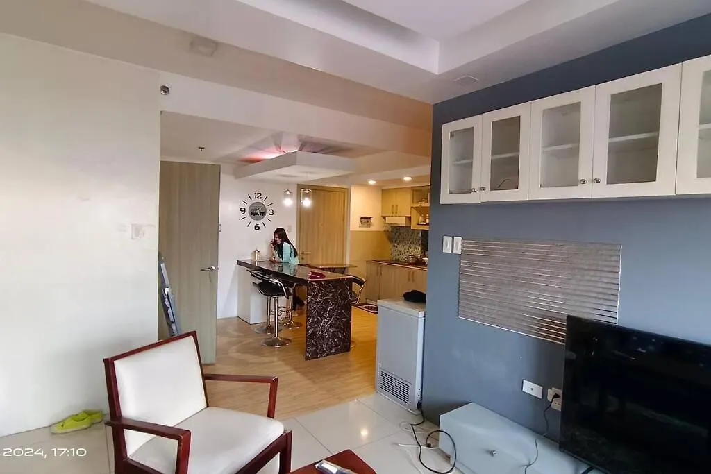 Smdc Breeze Residence Manila 0*,